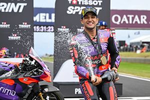 MotoGP Australia 2024 - Terima Kasih Marquez, Blunder di Awal Bikin Martin Bisa Lebih Santai Jaga Posisi Pertama