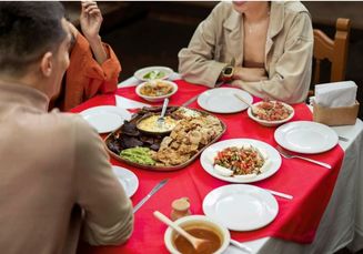 Selain Nikmat Ternyata Ada Juga Manfaatnya, Simak Dampak Makan Makanan Pedas saat Sahur