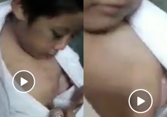 Bocah Ini Sembunyikan Sesuatu di Balik Bajunya! Saat Dibuka, Guru Malah Nangis