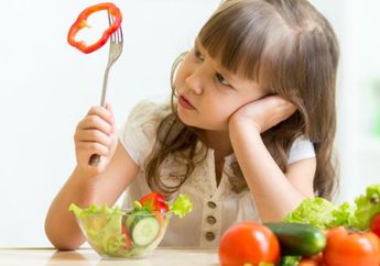 Upaya Moms Ini Bikin Si Kecil Tak Lagi Susah Makan, Menurut Pakarnya
