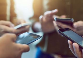 Hape Berkamera Ciamik Ini Masuk Daftar Smartphone Radiasi Tertinggi