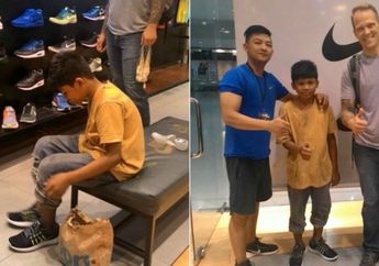 Kisah Turis Baik Hati, Belikan Sepatu Mahal untuk Bocah Penjual Bunga di Jalan