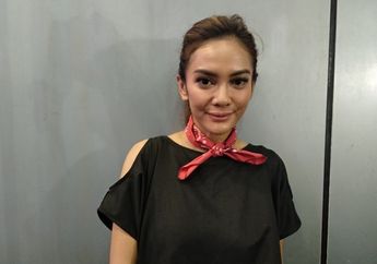 Diterawang Roy Kiyoshi, Artis Cantik Ini Pernah Dikirim Guna-guna hingga Bola Api oleh Seorang Pengusaha Lantaran Sakit Hati
