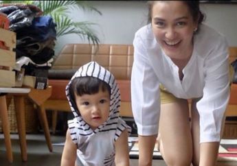 Unggah Video Salma Sedang Makan, Atiqah Hasiholan Kena Tegur!