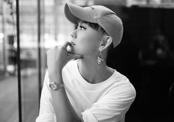 Agnez Mo Pamer Gaya SWAG dengan Sepatu Boots Nyentrik, Netizen: Foto Lawas?