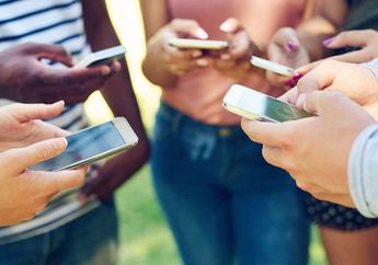 Fakta! Ini 3 Alasan Mengapa Wajib Mengurangi Penggunaan Sosial Media!