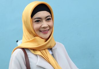 Mantap Tinggalkan Pakaian Seksinya Hingga Gagal Nikah, Penyanyi Cantik Ini Kini Mantap Putuskan Berhijab Usai Alami Perjalanan Spiritual