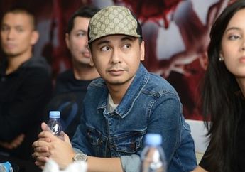 Bukan Joget Dua Jari, Raditya Dika Goyang 20 Jari Sekaligus!