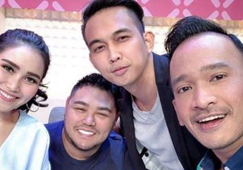Kecewa Terang-terangan Ditolak Ibunda Ayu Ting Ting, Ivan Gunawan Malah Bongkar Kelakuan Artis yang Suka Minta Endorse Gaun Pengantin: 'Kalau Gak Punya Duit, Enggak Usah Kawin'