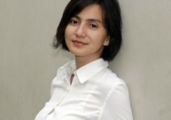 Ngakunya Lelah Menjalin Kasih Usai 2 Kali Kawin Cerai, Janda 3 Anak yang Dulu Pernah Buat Raffi Klepek-klepek Ini Pamer Foto Bareng Pria Bule Sambil Meminta Doa Restu, Pacar Baru?