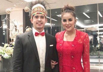 Serasi Banget, Kepoin Penampilan Kompak Olla Ramlan dan Aufar Hutapea dengan Busana yang Classy dan Elegan