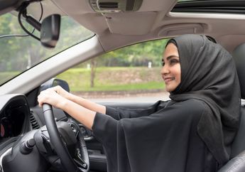 Duh, Jangan Beli Mobil Warna Ini karena Lakunya Susah Saat Dijual