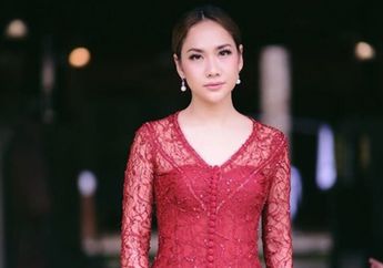 Jarang Diperlihatkan, Begini Gaya BCL Saat di Dapur, Netizen Komentar: “Bikin Kue Aja Tetap Badai”