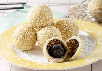 Lezatnya Onde-Onde Oreo ini Bisa Jadi Pilihan Kudapan yang Siap Dalam Sekejap