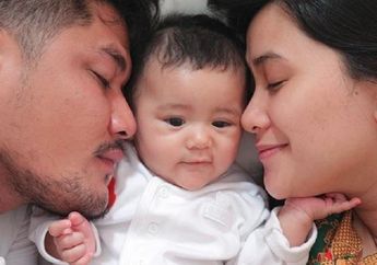 Tidak Nangis, Baby Qiandra Anak Ryana Dea Justru Senang Dijahili Sama Papanya!