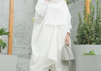 Tampil Manis dengan 7 Inspirasi Tunik yang Cocok Dipakai Saat Lebaran