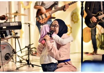 Rintis Karier dari Nol, Nissa Sabyan Terjebak Hubungan Terlarang Karena Sering Lakukan Ini, Denny Darko Cuma Bisa Elus Dada