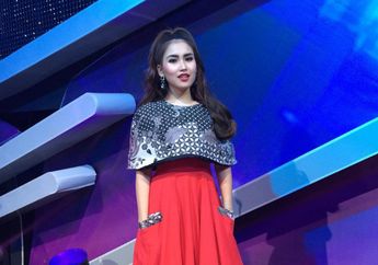 Boy William Asyik Liburan Bareng Pacar, Ayu Ting Ting Promosi Film Dimsum Martabak Sendirian