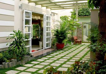 Yuk Kita Intip Inspirasi Kebun di Teras Depan Rumah yang Cantik