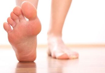 Pernah Kedutan di Telapak Kaki Kanan, Begini Artinya Menurut Mitos