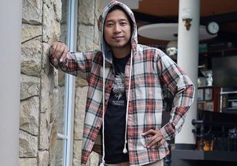 Sempat Jadi Tukang Gorengan, Kini Denny Cagur Punya Rumah Belasan Milyar dengan Ruang Makan Sederhana