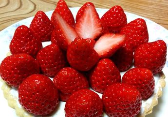 Ada Jarum dalam Buah Stroberi, Warga Australia Diminta Waspada