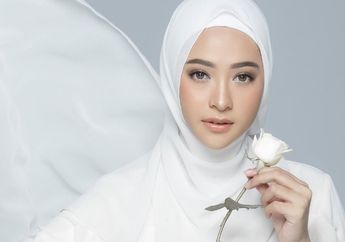 Lepas Anak Menteri Sekaligus Mantan Suami Ririn Ekawati Demi Jatuh ke Pelukan Pengusaha, Bintang Sinetron Cantik Ini Sekarang Gigit Jari Gegara Dikabarkan Bangkrut hingga Banting Setir Jadi Sopir Taksi Online
