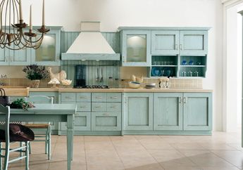 Aplikasikan Warna Hijau Mint yang Melembutkan Ruang Dapur di Rumah