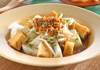 Sarapan Esok Hari Akan Terasa Super Nikmat dengan Kupat Tahu Pacitan Ala Pedesaan Ini