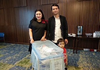 Lahiran Anak Pertama, Vicky Shu Alami Lebih dari 24 Jam Kontraksi!