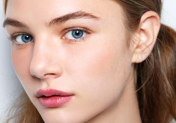 Makeup Makin Nempel dan Natural, Harus Pakai 4 Skincare Ini Dulu!