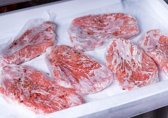 Cara Benar Menyimpan Daging di Freezer Supaya Segarnya Bertahan Lama