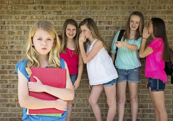 Hati-hati! Ini 8 Tanda Anak Menjadi Seorang Penindas di Sekolah