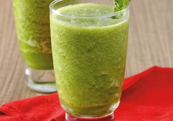 Yuk, Sajikan Minuman Sehat Pagi Hari dengan Jus Kale Lemon Madu
