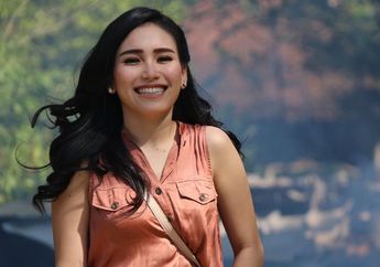Curhat di Instagram, Ayu Ting Ting: Allah Selalu Mendengar Doa Kita