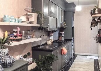 Bukan Putih atau Krem, Ini Pilihan Warna Dapur @fadiafabiona Bergaya Klasik yang Cantik