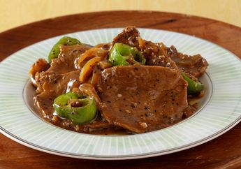 Tak Ada Yang Tak Tergoda Dengan Aroma Daging Iris Lada Hitam Cabai Gendot Ini
