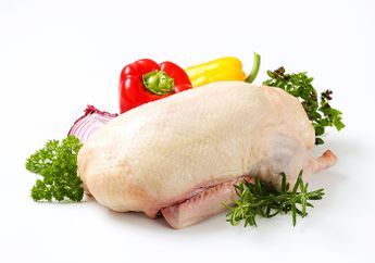 4 Cara Ini Ampuh Hilangkan Bau Amis Pada Daging Bebek, Mudah Ternyata!