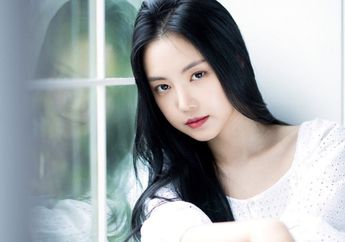 Dari Cute Sampai Mirip Princess, Begini Potret Cantik Naeun Apink dengan Berbagai Macam Aksesori Rambut!
