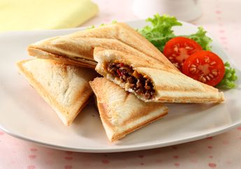 Untuk Bekal dan Sarapan, Buat Toast Bread dengan Isian Daging Giling Ini, Praktis!