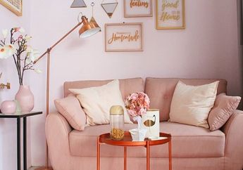 Dari Monokrom ke Pink, Begini Wajah Baru Ruang Tamu @ariana_arriana