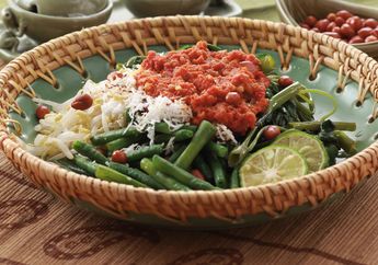Resep Plecing Kangkung Enak Bisa Dibuat Dengan 4 Langkah Saja Untuk Makan Siang