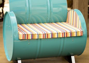Foto-Foto Ini Buat Kita Tidak Menyangka, Furnitur Keren ini Ternyata Terbuat dari Barang Loak