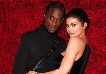 Padahal Belum Berulang Tahun, Ini Kejutan Travis Scott Buat Kylie Jenner. Romantis Banget!