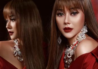 Biasa Pakai Riasan Bold, Intip Gaya Makeup Natural Aura Kasih Saat Liburan!