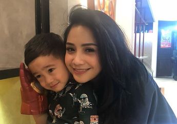 Tega Banget, Kenyang Menyantap Ice Cream, Nagita Nagitaslavina Malah Cekoki Sang Anak dengan Lipstik