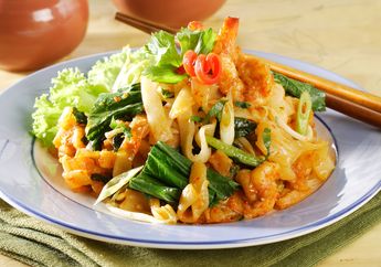 Masak Apa Besok? Sajikan Kwetiau Belacan yang Enak & Praktis Ini Saja