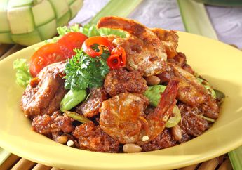 Nasi Tumpeng 17-An Besok Pasti Terasa Kurang Kalau Gak Ada Sambal Goreng Komplet Ini
