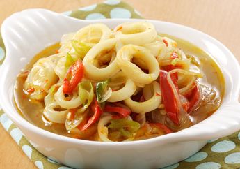 Bukan Cuma Lezat, Cumi Masak Kari Bawang Ini Ternyata Mudah Banget Untuk Dibuat, Lo!