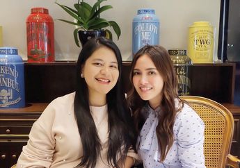 Kunjungi Kahiyang Ayu, Shandy Aulia Gendong Sedah Mirah Nasution